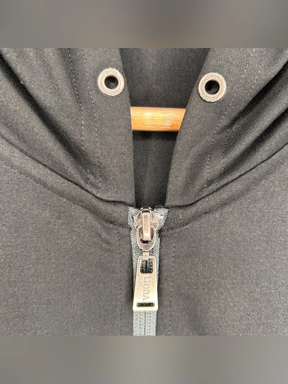 Vuori Jackson Hoodie black